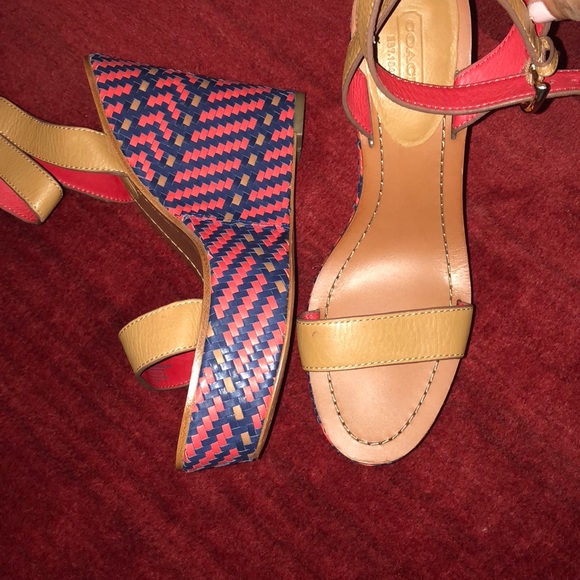 Coach platform wedges leather  size 8.5 - Picture 6 of 7